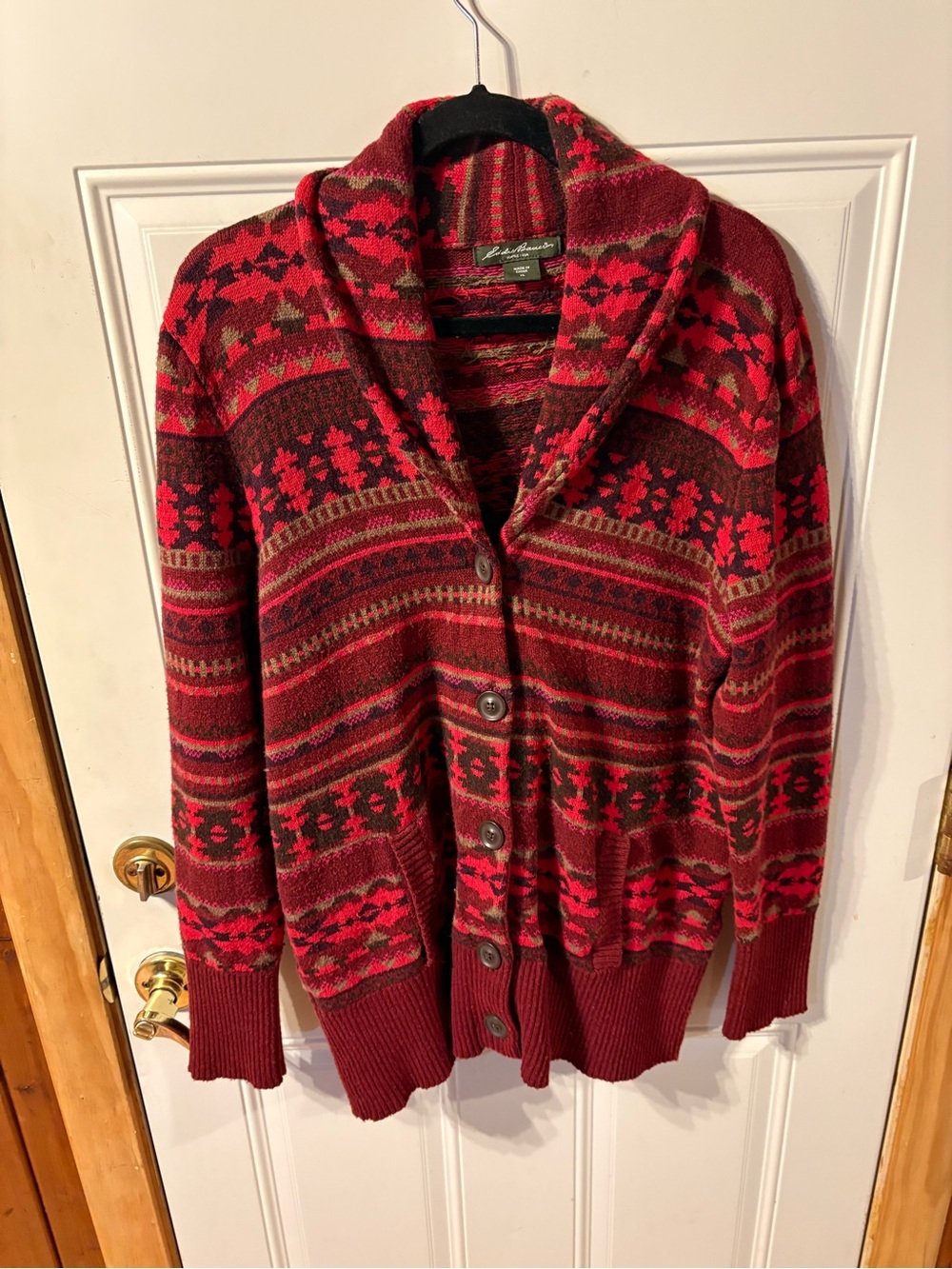 Eddie Bauer Sweater Coat Size XLarge
Buttons & Pockets